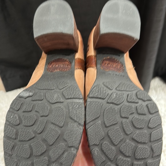 Born Western Boots - Picture 5 of 5